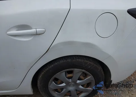 2016 Mazda Mazda3 I Sport из США, поврежденный, VIN JM1BM1T79G1309235